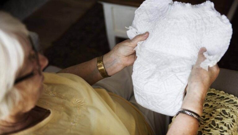 Couche pour adultes